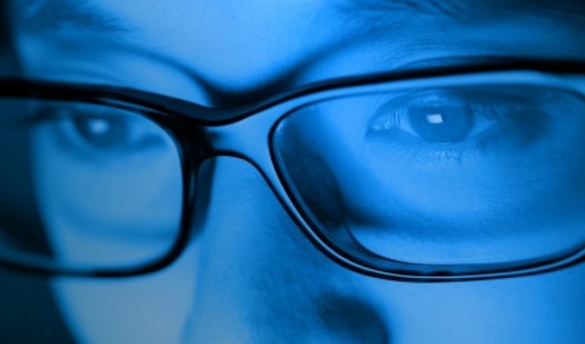 Protégez vos yeux des lumières Bleues
